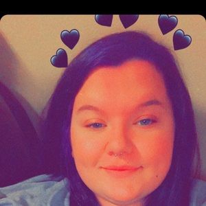 Meet your Posher, Aimee